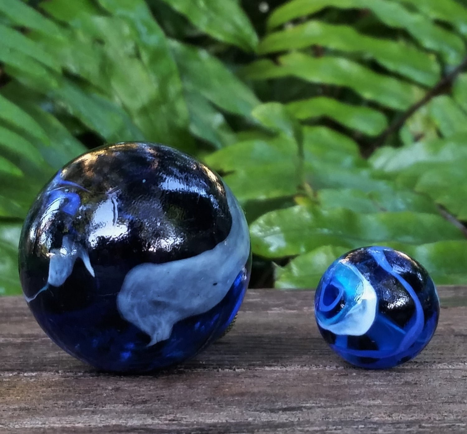 Blue Lamp Finial, White Swirls, Glass