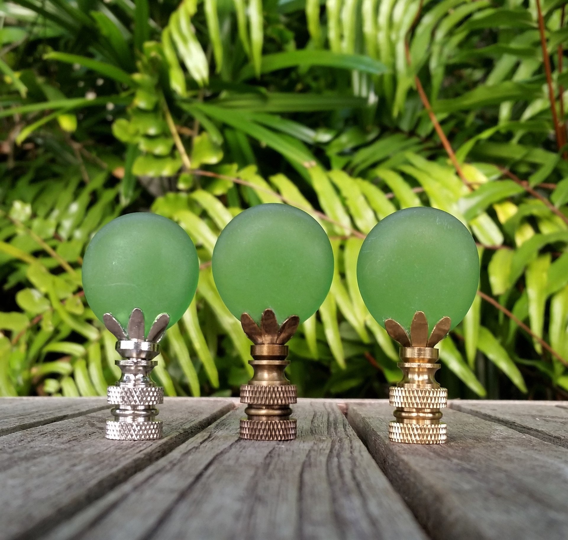 Frosted Glass Lamp Finial, Green Disc