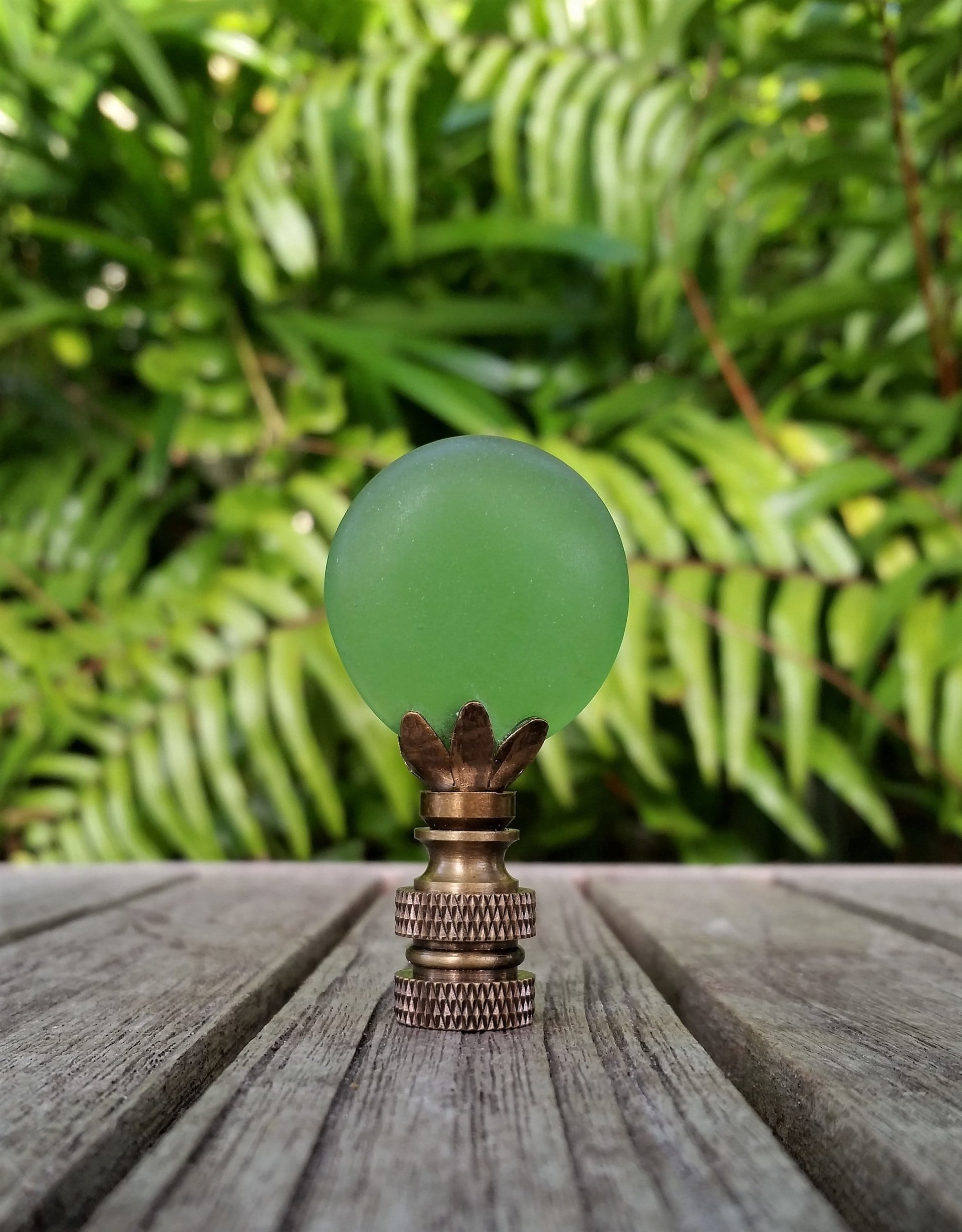 Frosted Glass Lamp Finial, Green Disc