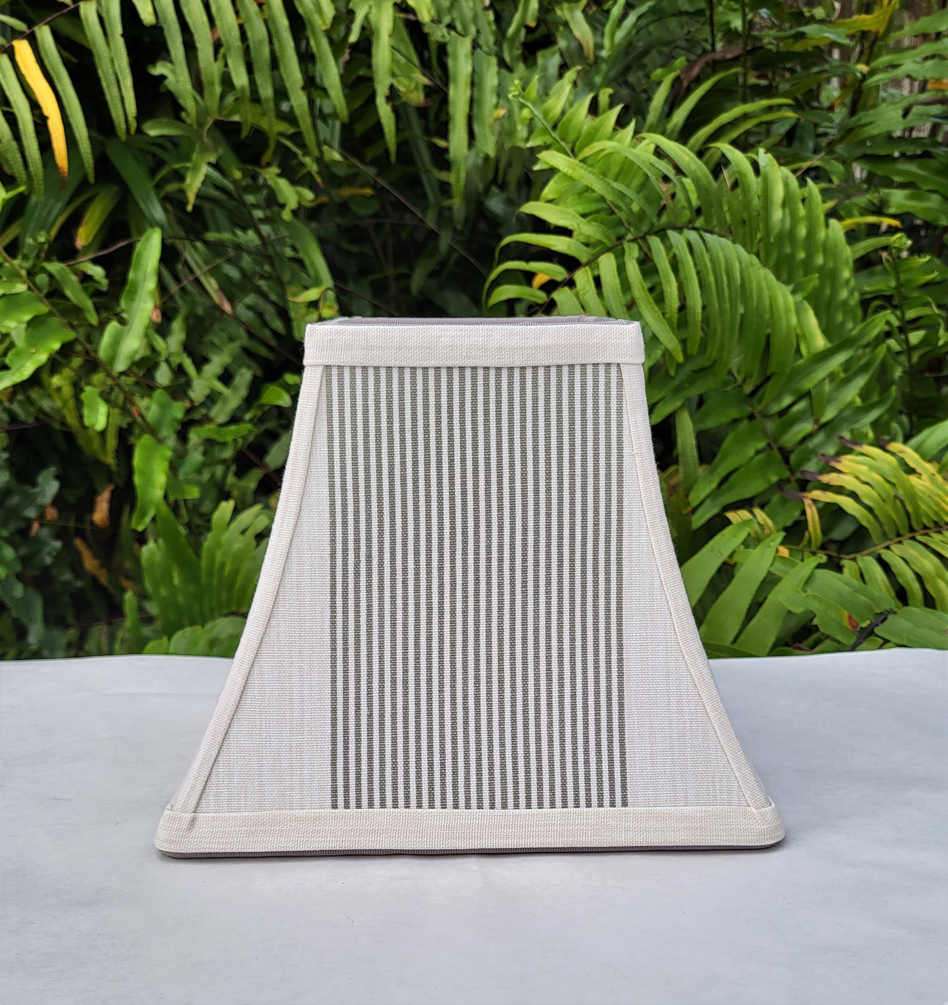 Gray White Square Bell Frame Lampshade Table Lamp