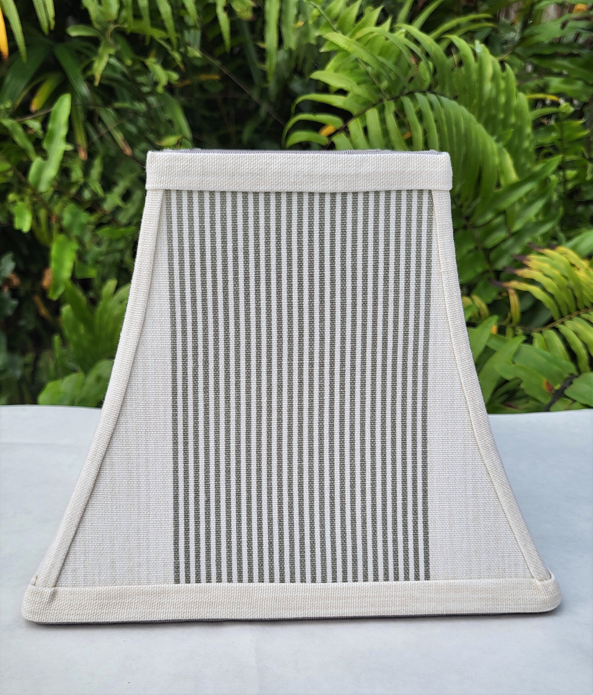 Gray White Square Bell Frame Lampshade Table Lamp
