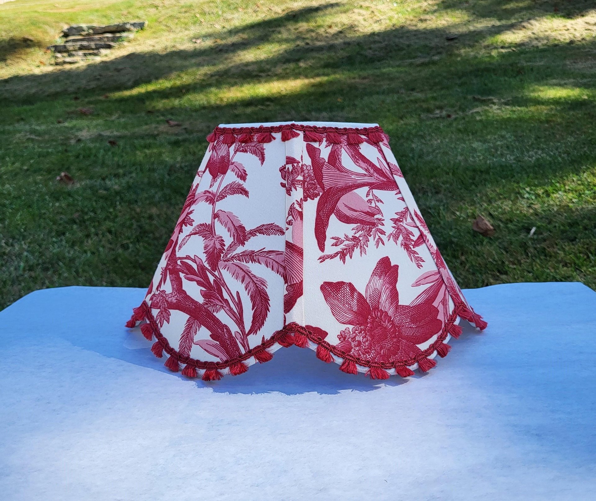 Bird Floral Red Cream Scallop Lampshade