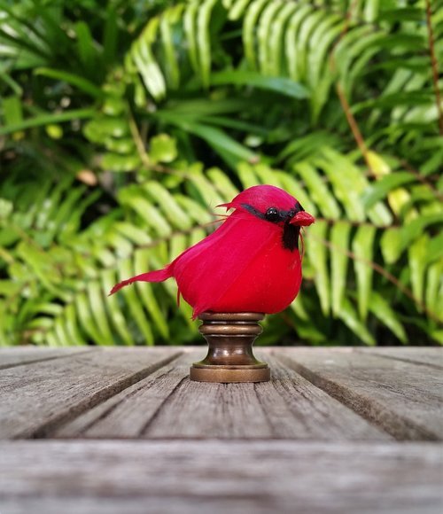Cardinal Bird Lamp Finial, Medium Size